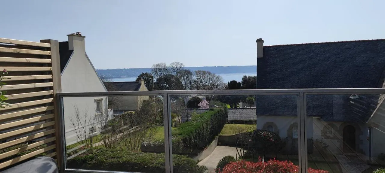 Les terrasse du rody, vue mer . Guipavas 0*,
